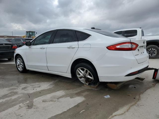  FORD FUSION 2016 Белы