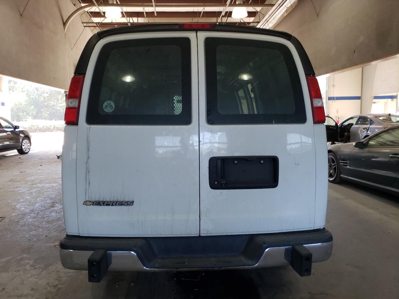 2019 Chevrolet Express G2500 VIN: 1GCWGAFG7K1361318 Lot: 76909764