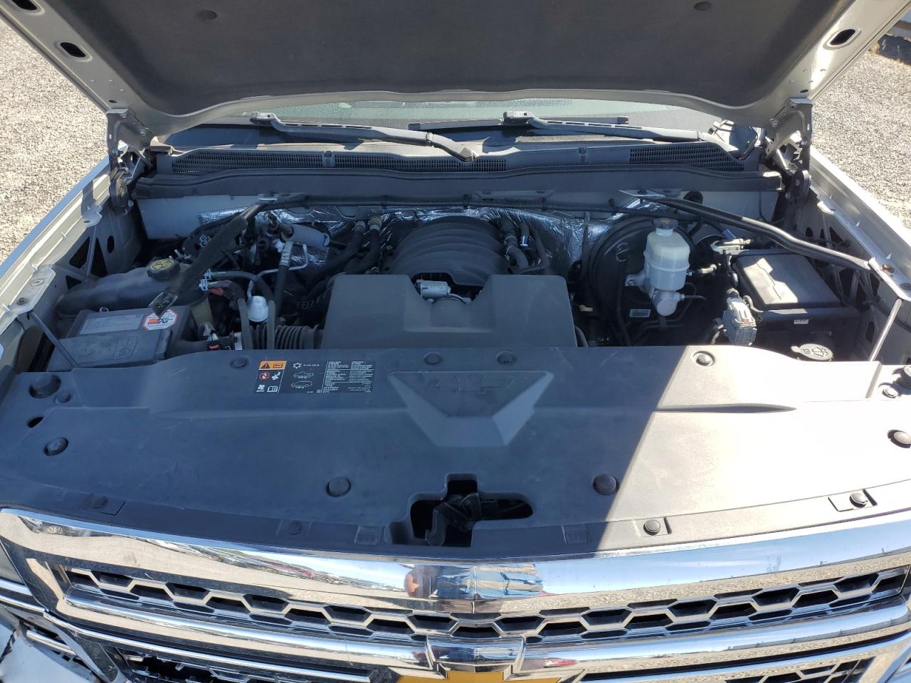 2015 Chevrolet Silverado - Image 12