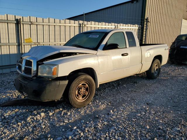 2005 Dodge Dakota St