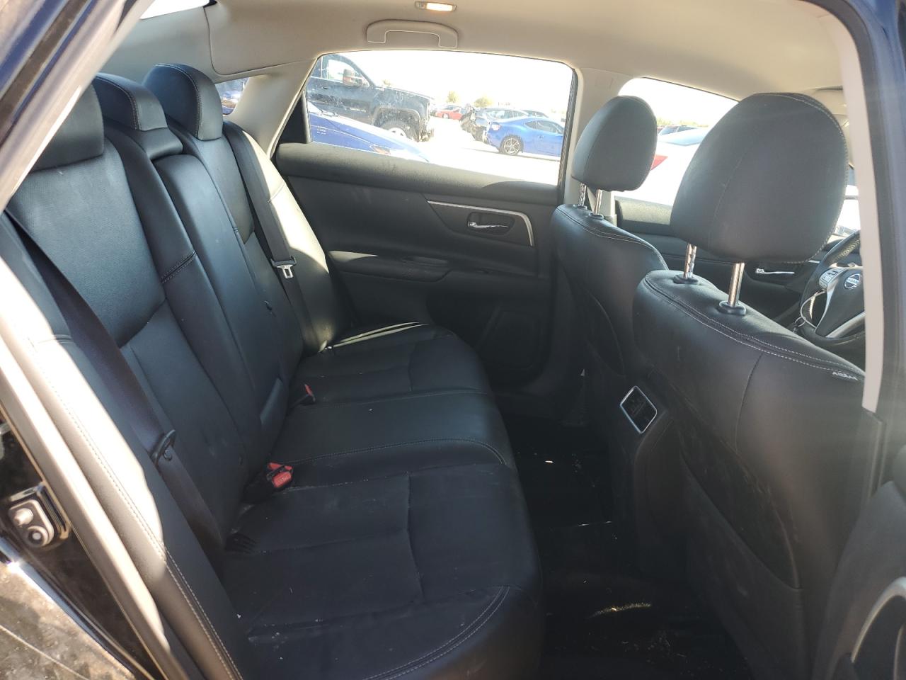 2018 Nissan Altima - Image 10