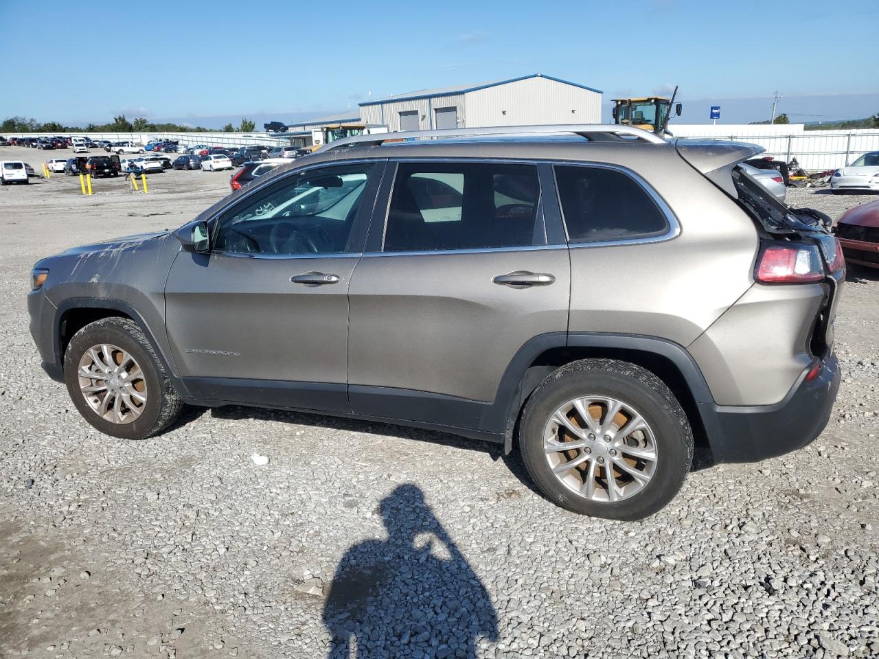 2019 Jeep Grand Cherokee - Image 2