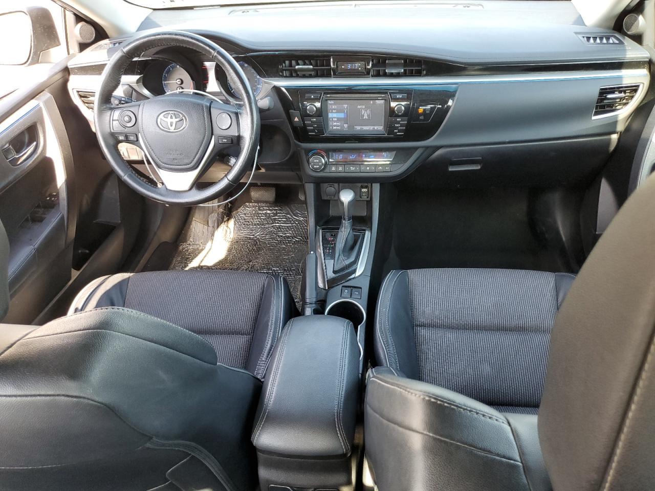 2016 Toyota Corolla - Image 8