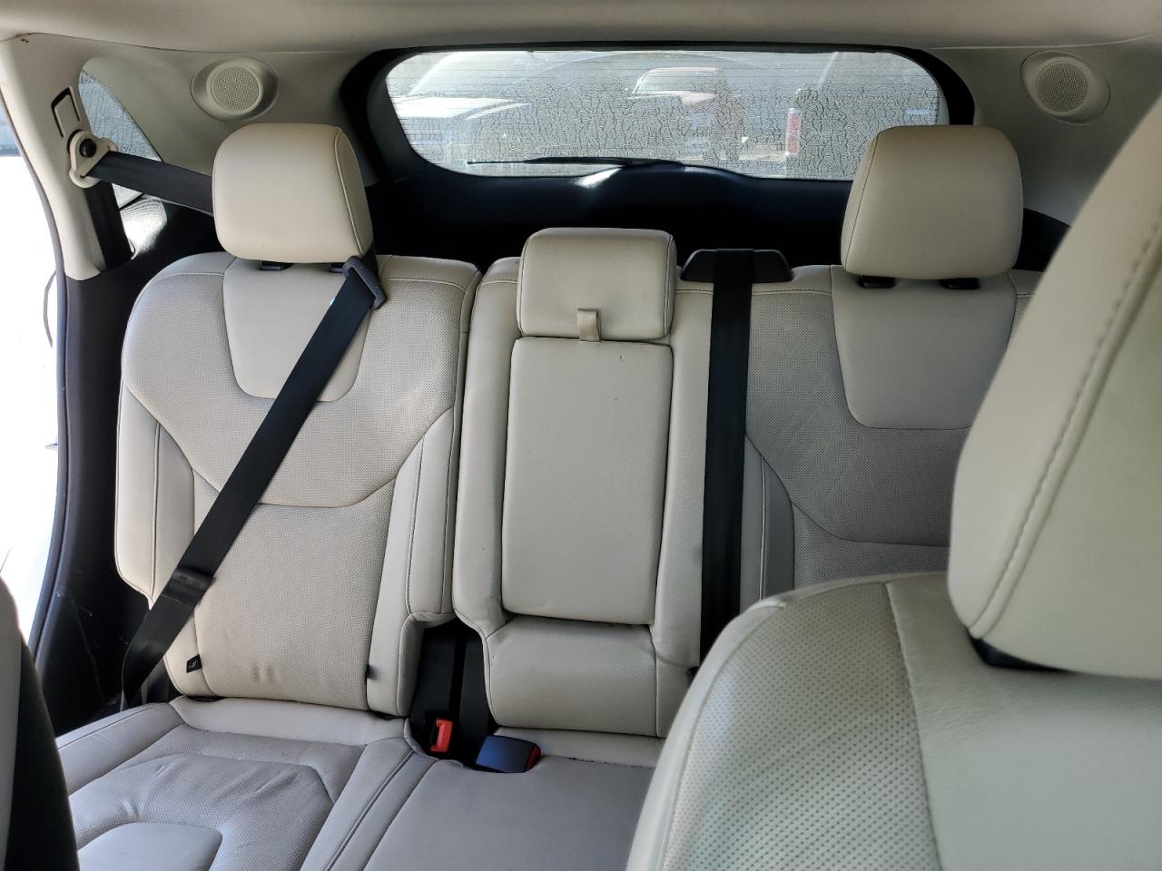 2016 Ford Edge - Image 10