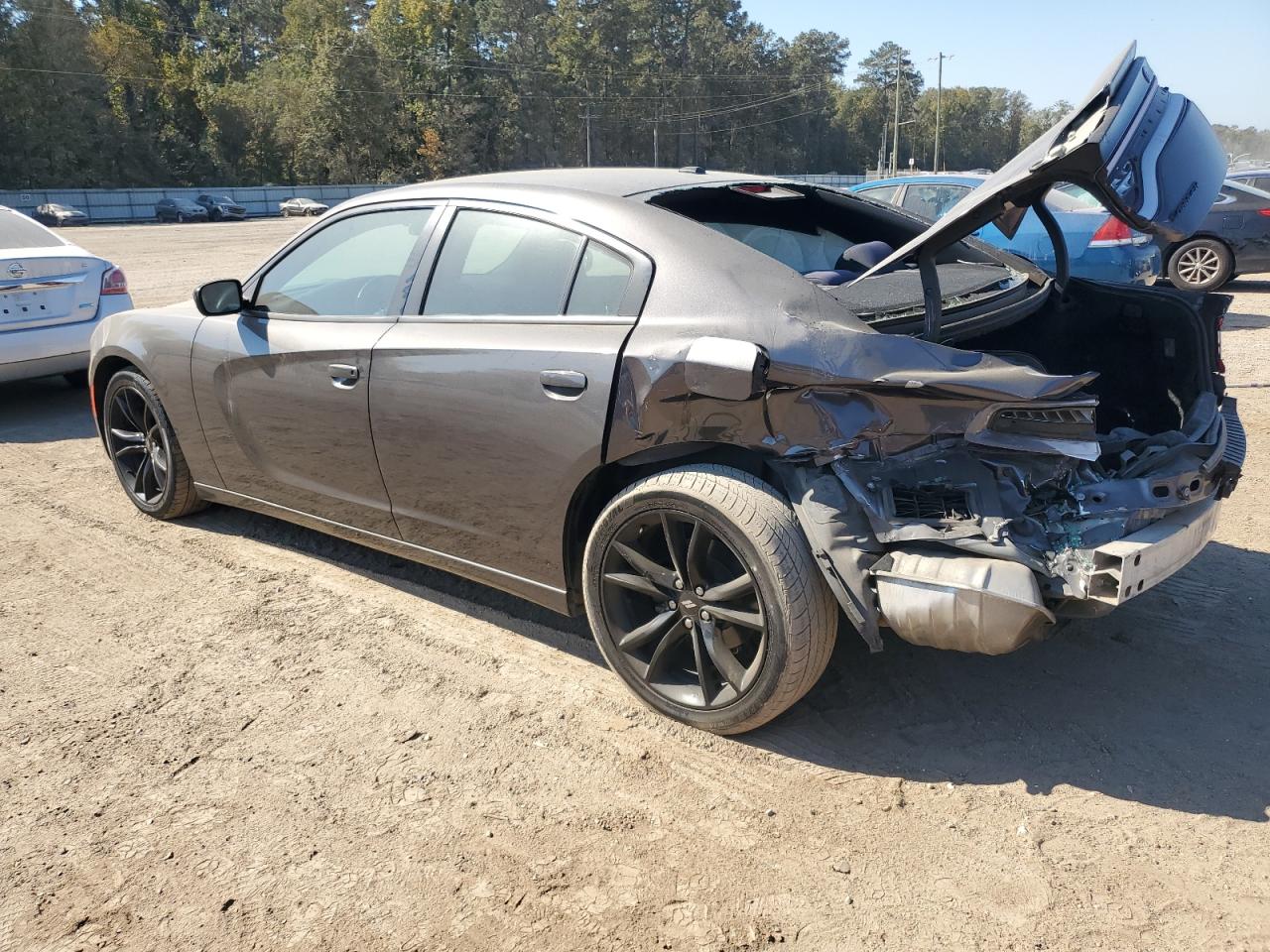 2018 Dodge Charger - Image 2