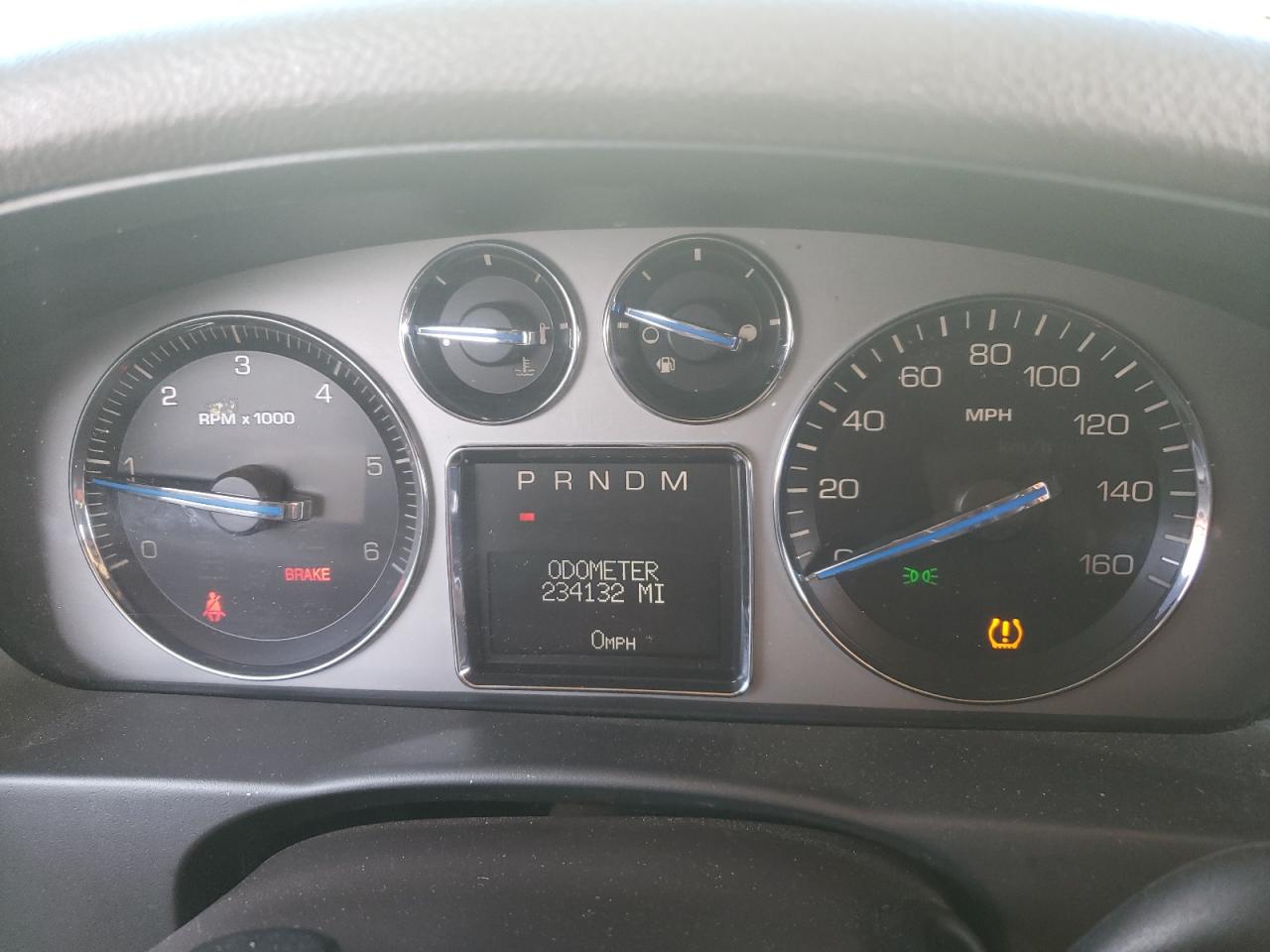 2008 Cadillac Escalade - Image 9
