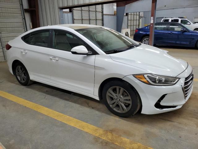  HYUNDAI ELANTRA 2018 Білий