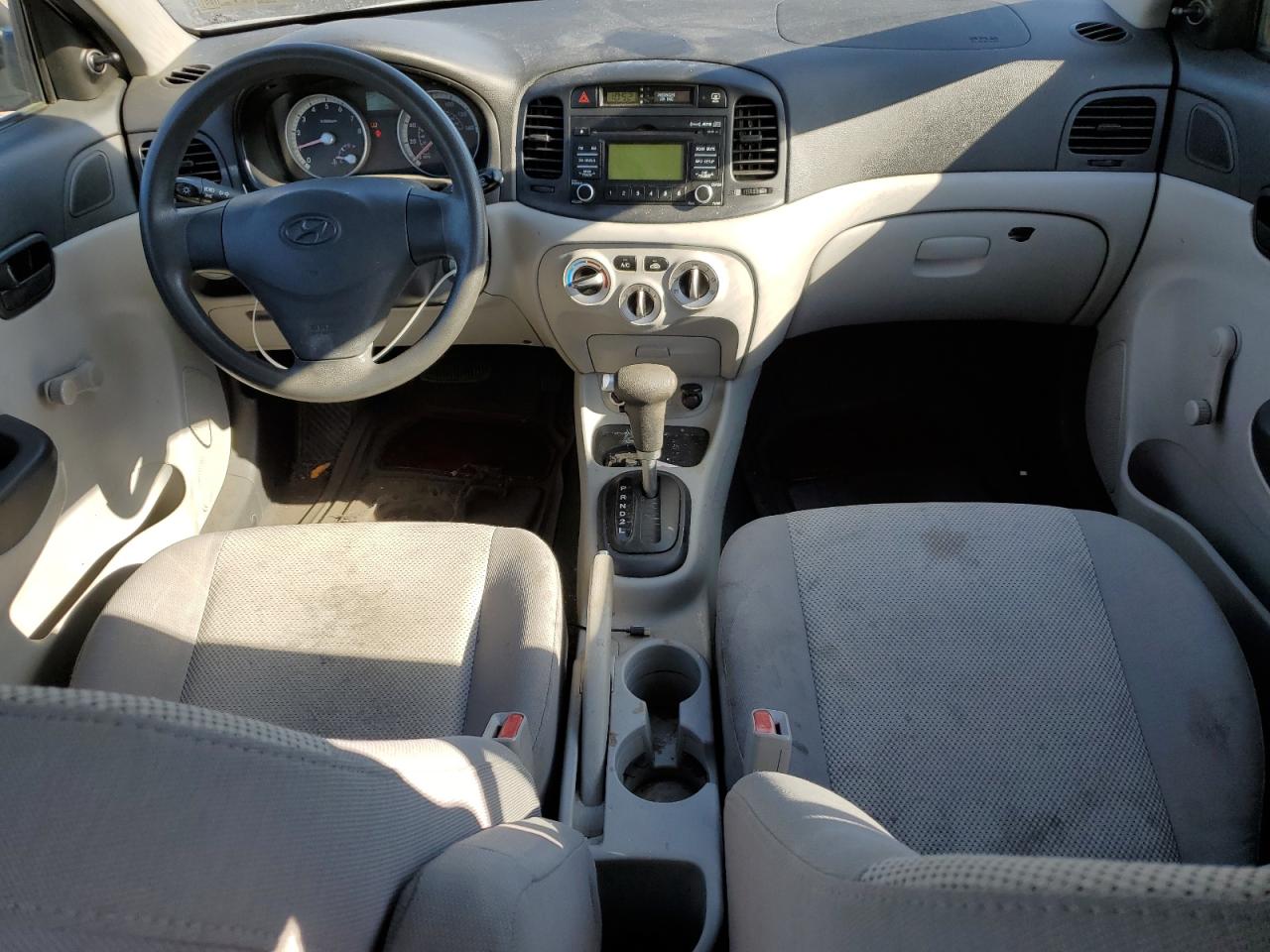 KMHCN46C48U275975 2008 Hyundai Accent Gls