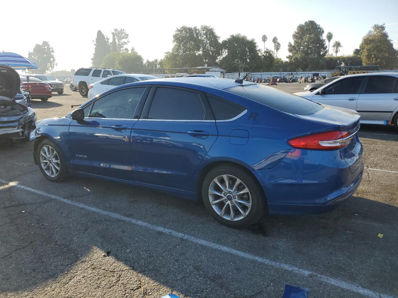 3FA6P0LU5HR280083 2017 FORD FUSION - Image 2