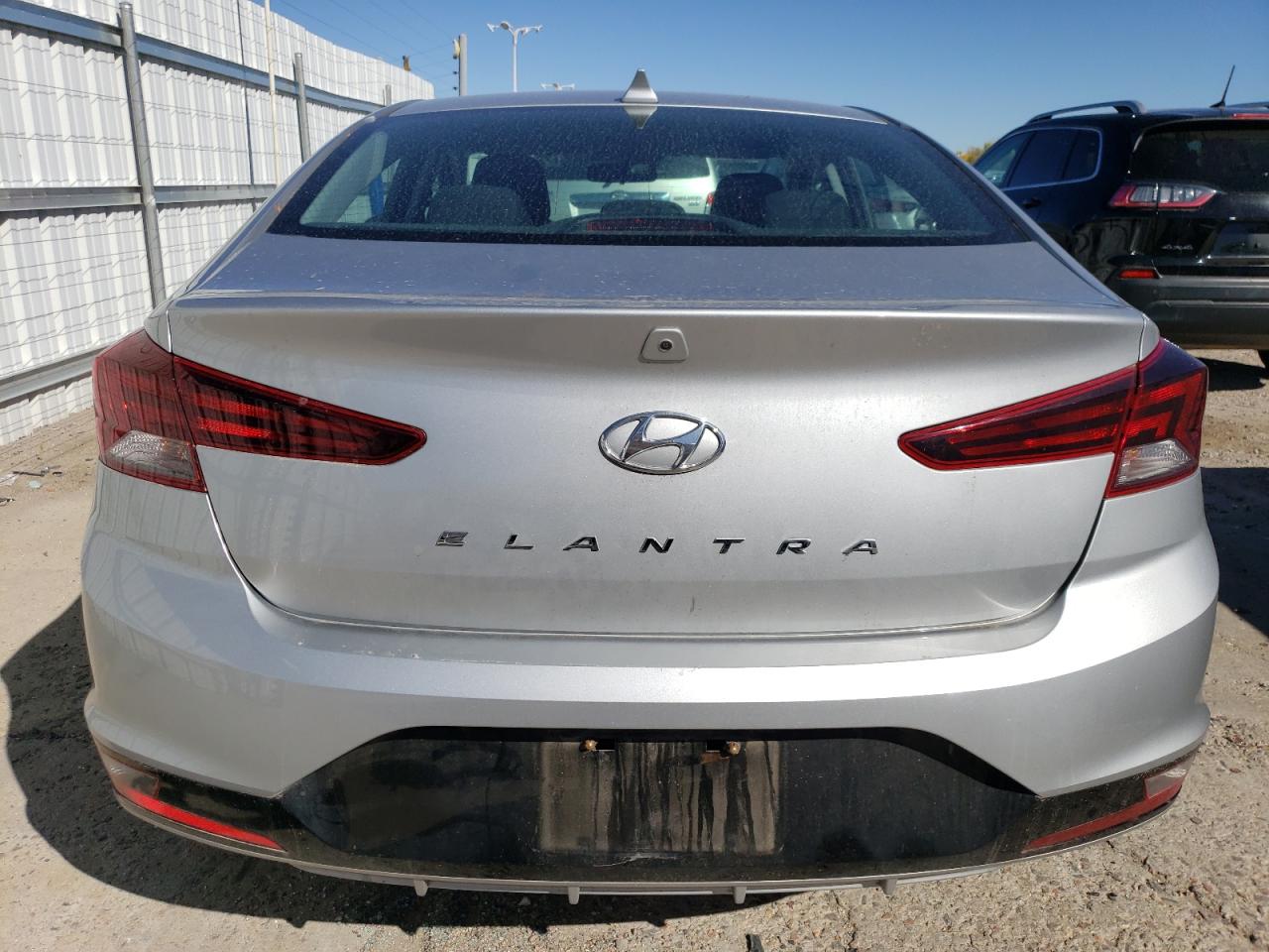2020 Hyundai Elantra - Image 6