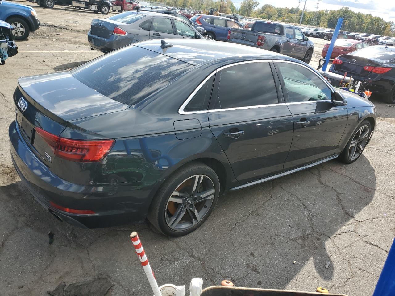 2017 Audi A4 Premium Plus VIN: WAUENAF4XHN028679 Lot: 76249794