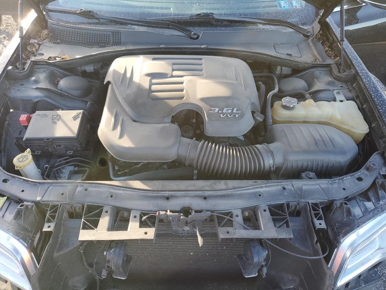 2016 Chrysler 300C VIN: 2C3CCAKG7GH152517 Lot: 75517984