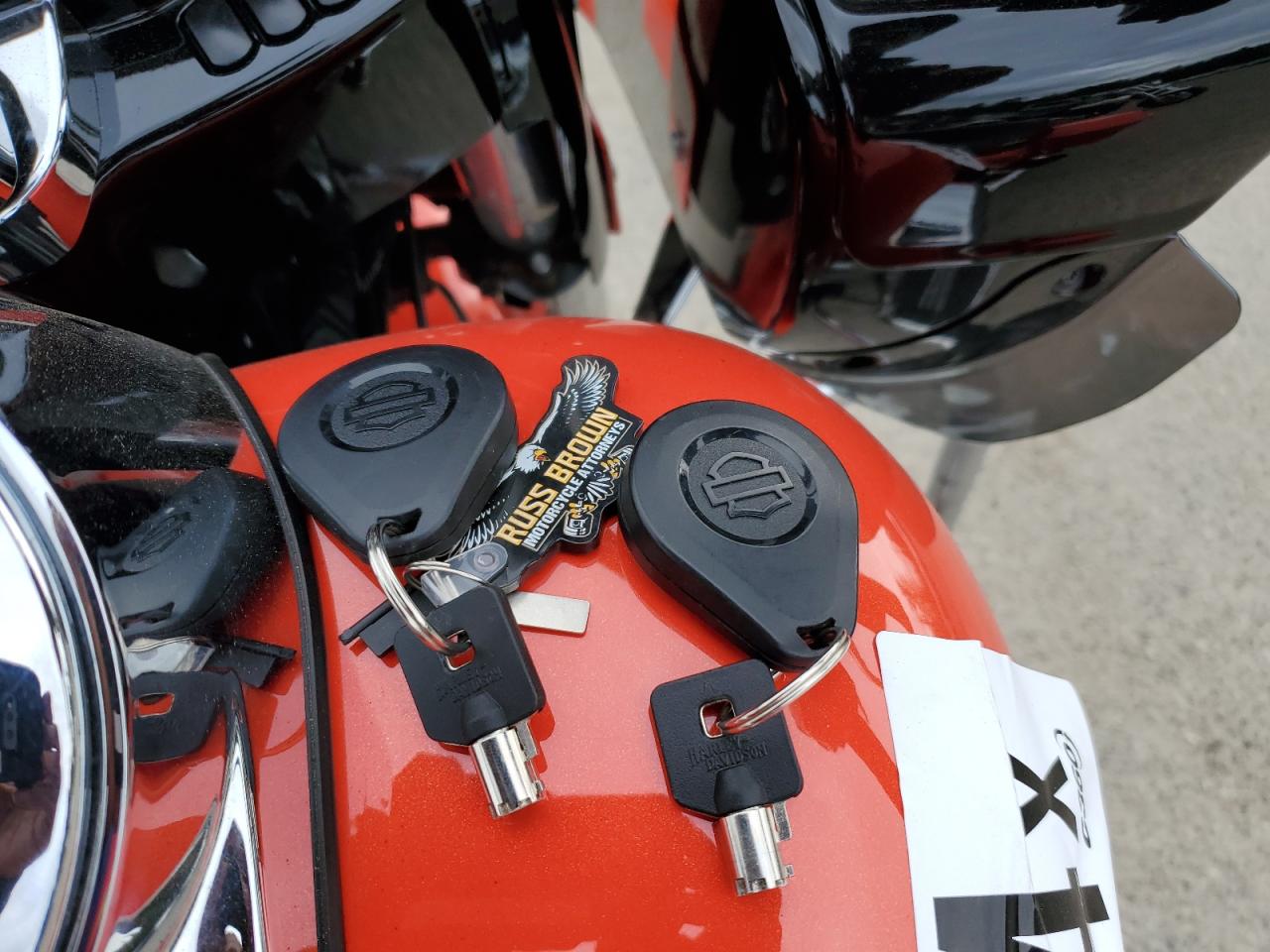 2017 Harley-Davidson Fltrxs Road Glide Special VIN: 1HD1KTC18HB639312 Lot: 75055024