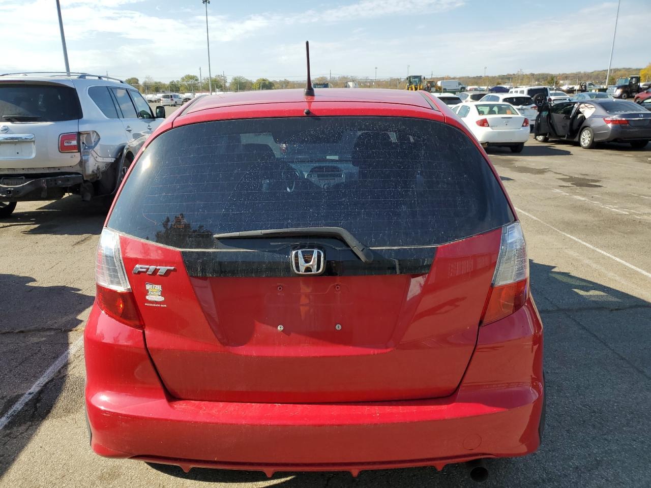 2013 Honda Fit VIN: JHMGE8H38DC082673 Lot: 77756424