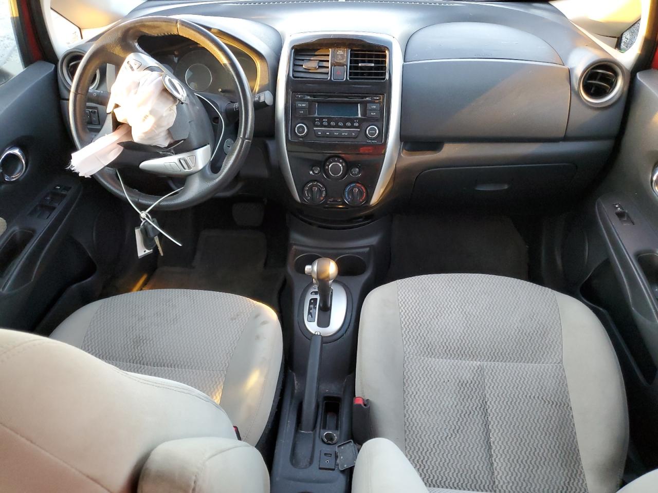 2015 Nissan Versa - Image 8