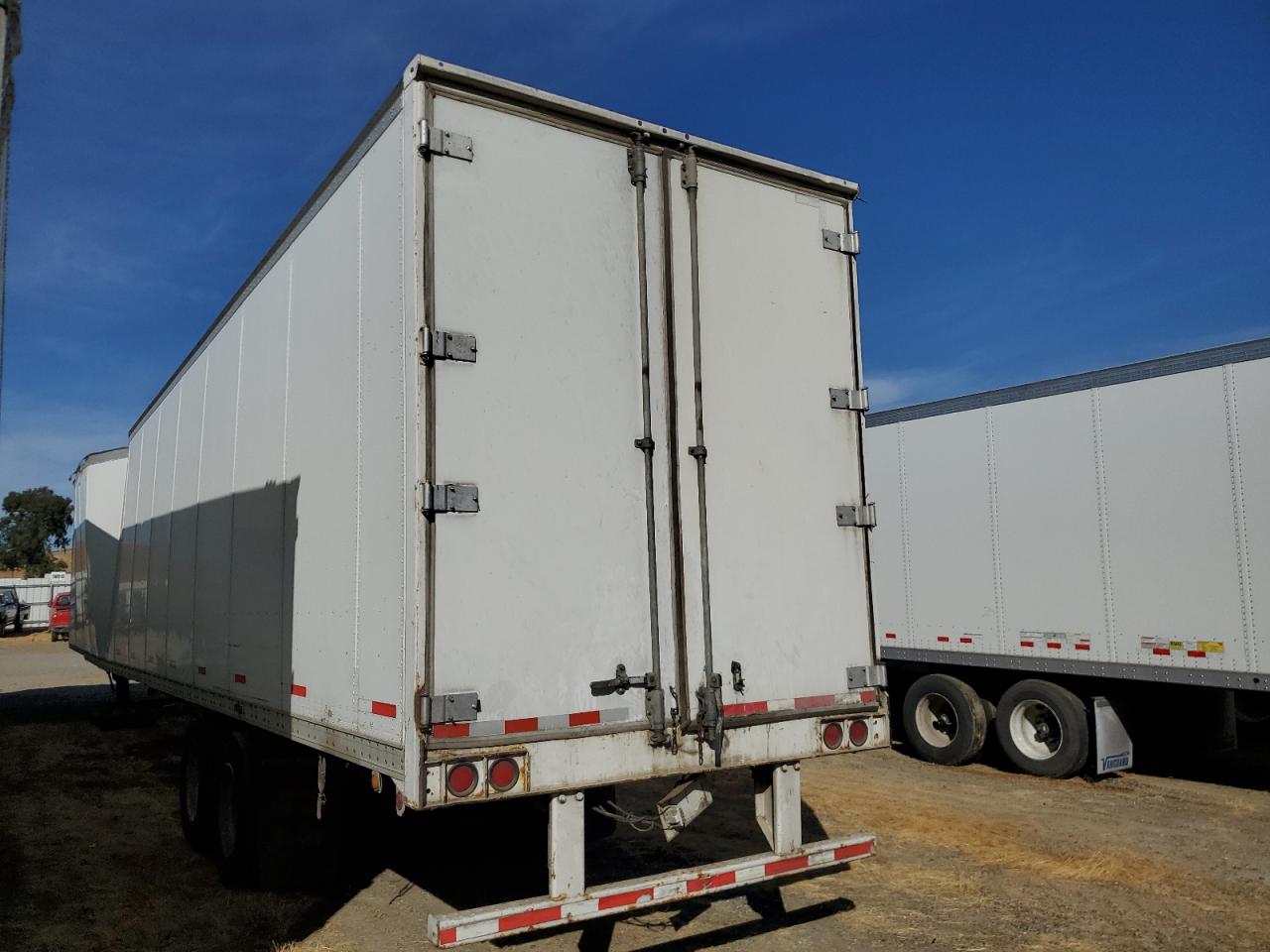 2006 Wabash 53 Trailer for Sale in Sacramento, CA - Top/Roof