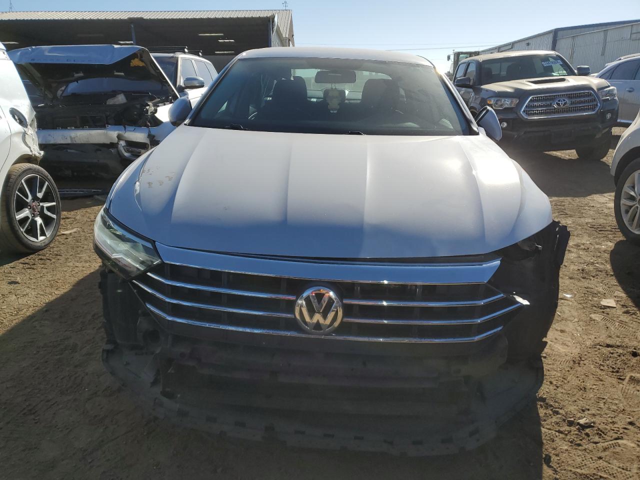 2019 Volkswagen Jetta - Image 5