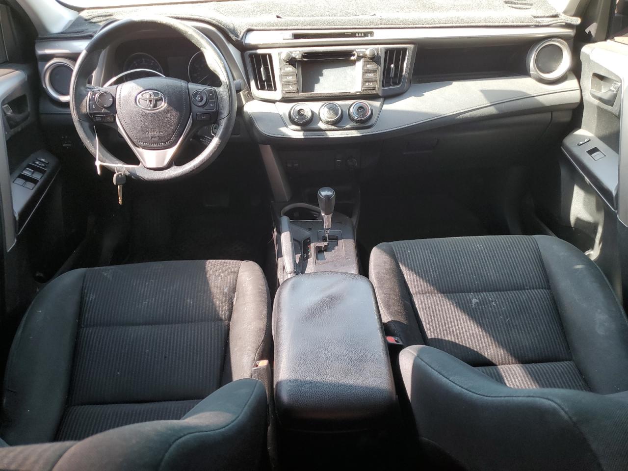 2018 Toyota RAV 4 - Image 8