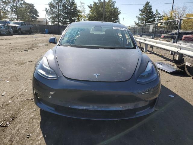  TESLA MODEL 3 2022 Сірий