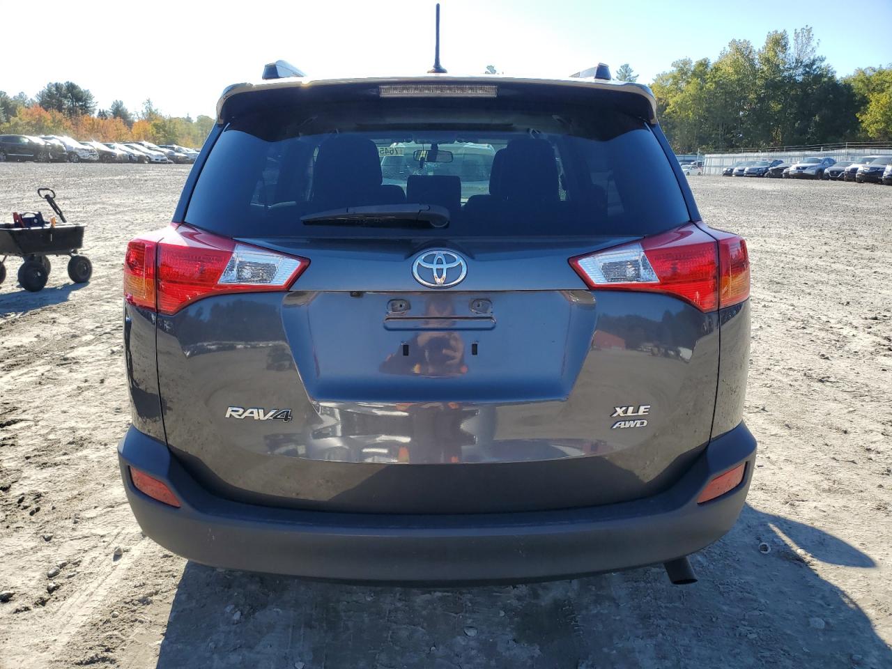 JTMRFREV2EJ012764 2014 Toyota Rav4 Xle