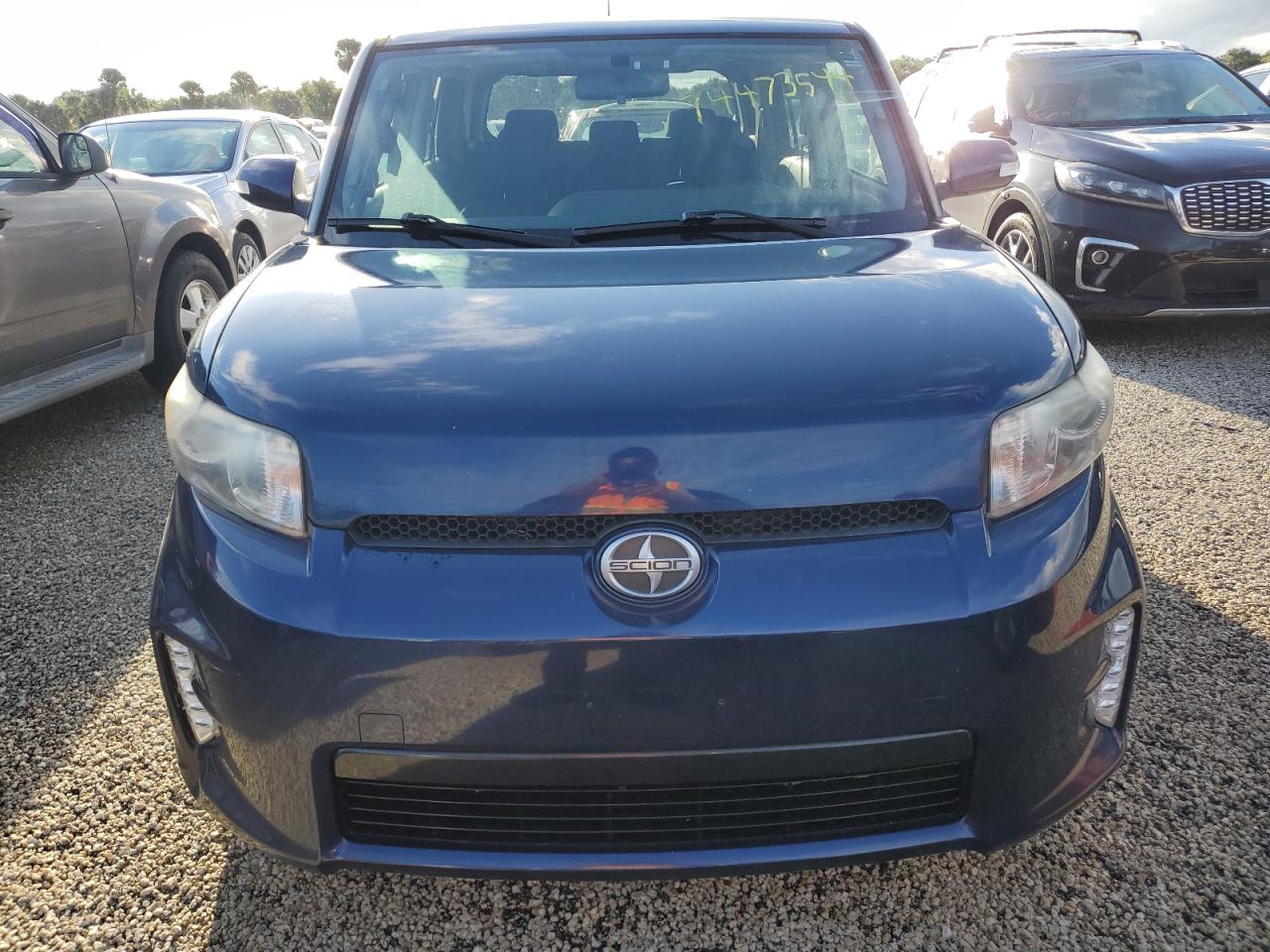 2014 Toyota xB - Image 5