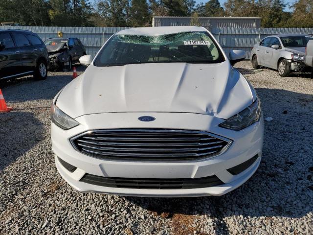  FORD FUSION 2018 Белый