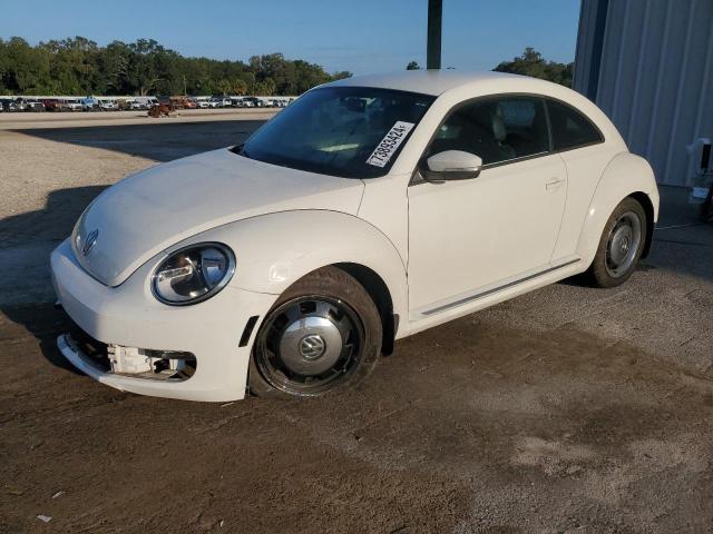 2012 Volkswagen Beetle 