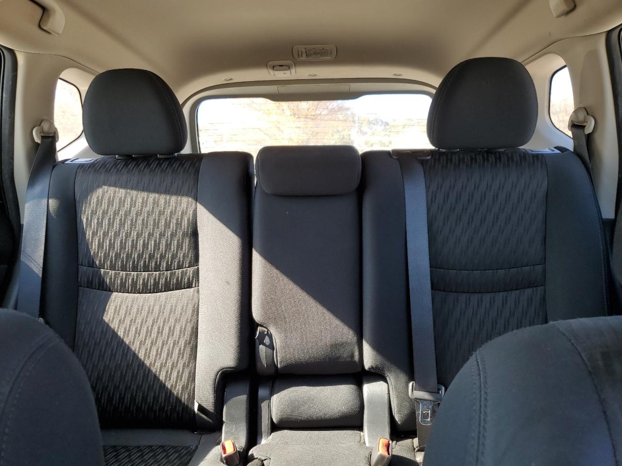 2020 Nissan Rogue - Image 10