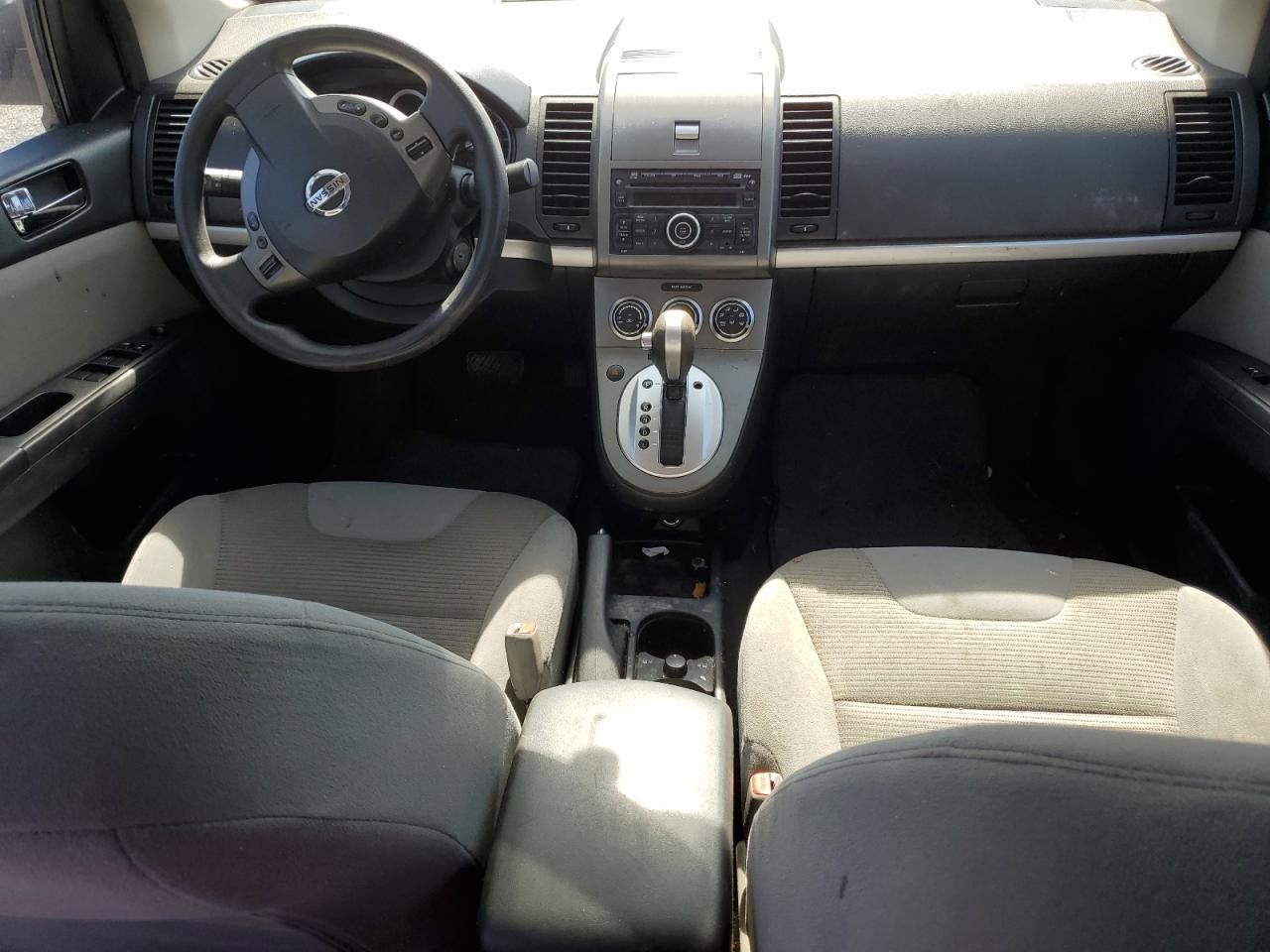 2011 Nissan Sentra - Image 8