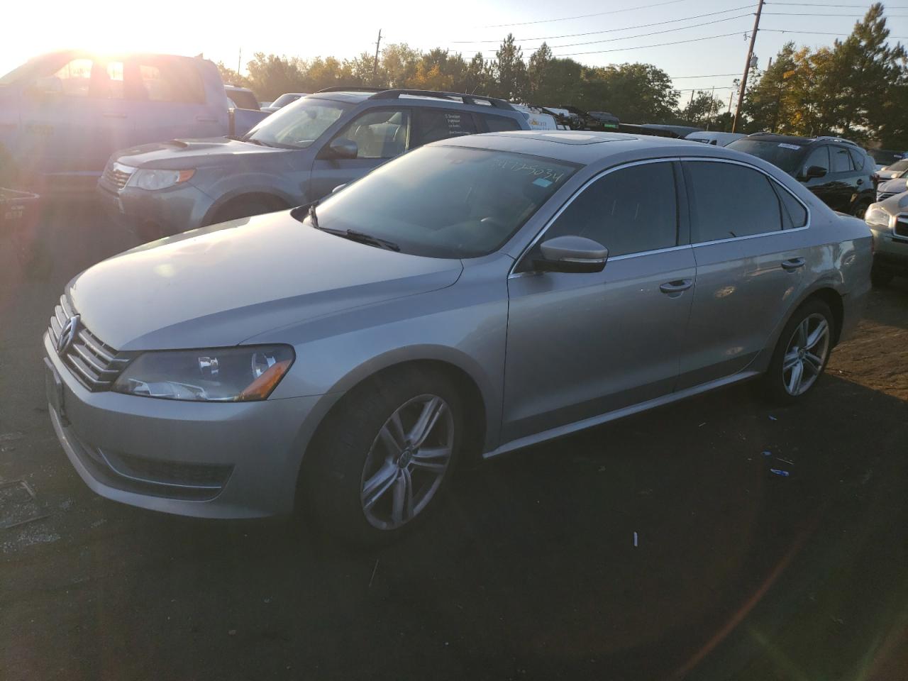 2014 Volkswagen Passat - Image 1