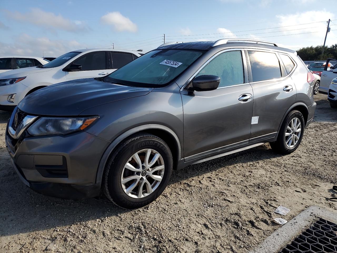 2020 Nissan Rogue - Image 1