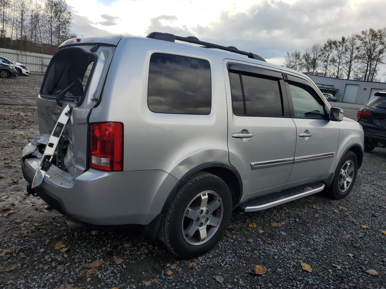 5FNYF48979B003262 2009 Honda Pilot Touring