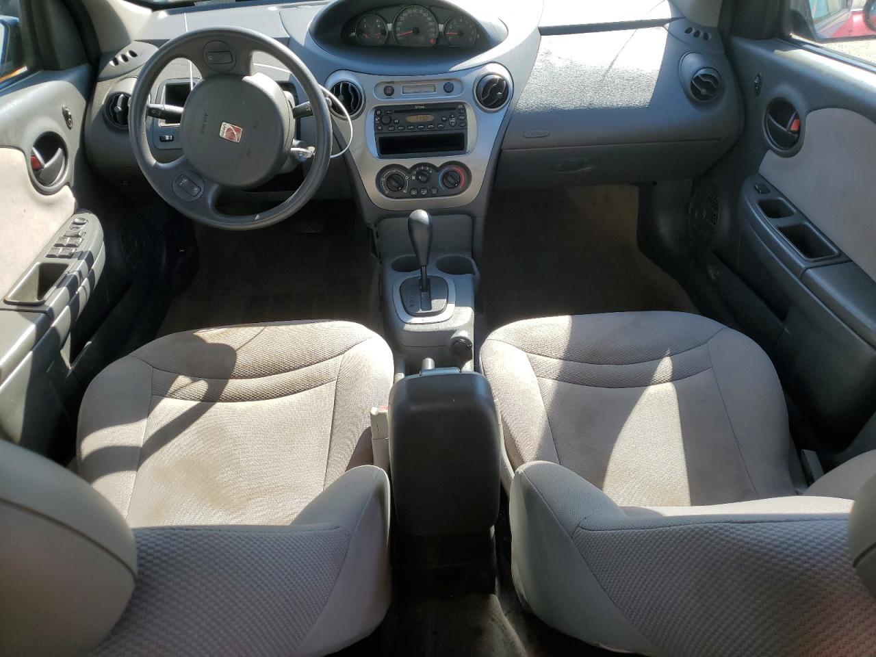 2004 Saturn ION - Image 8