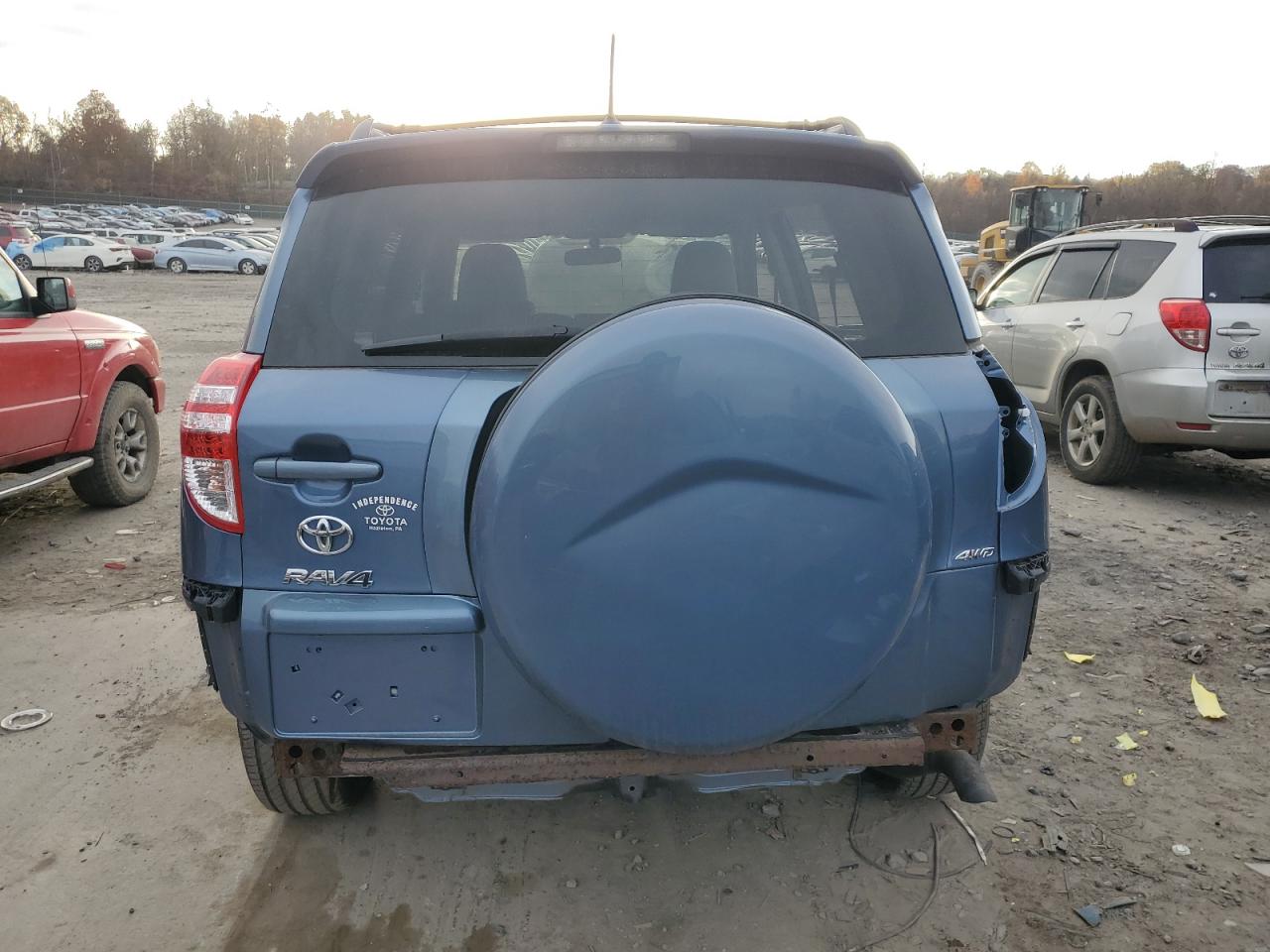 JTMBF4DV2BD041729 2011 Toyota Rav4