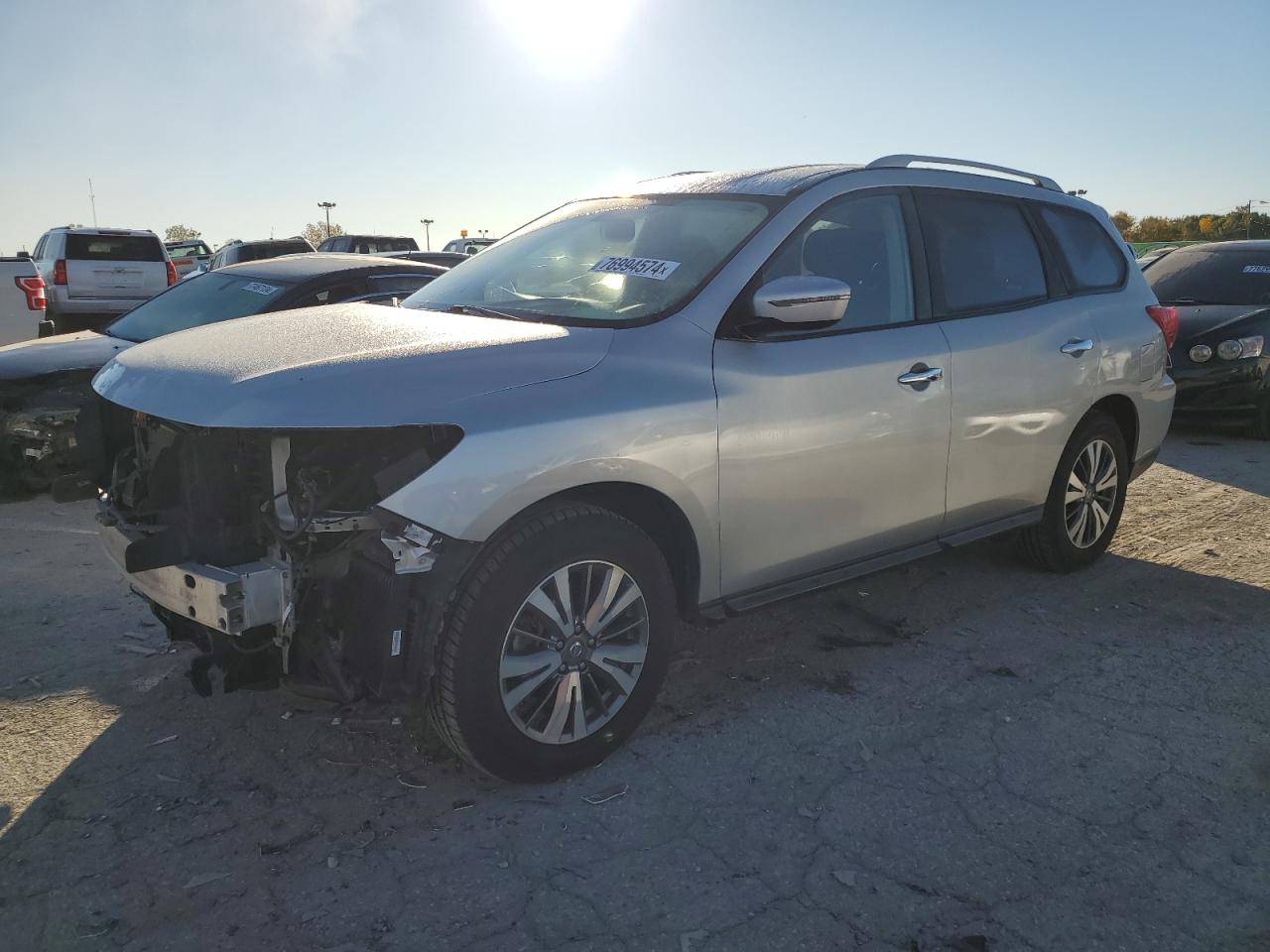 VIN 5N1DR2MM0KC602328 2019 NISSAN PATHFINDER no.1