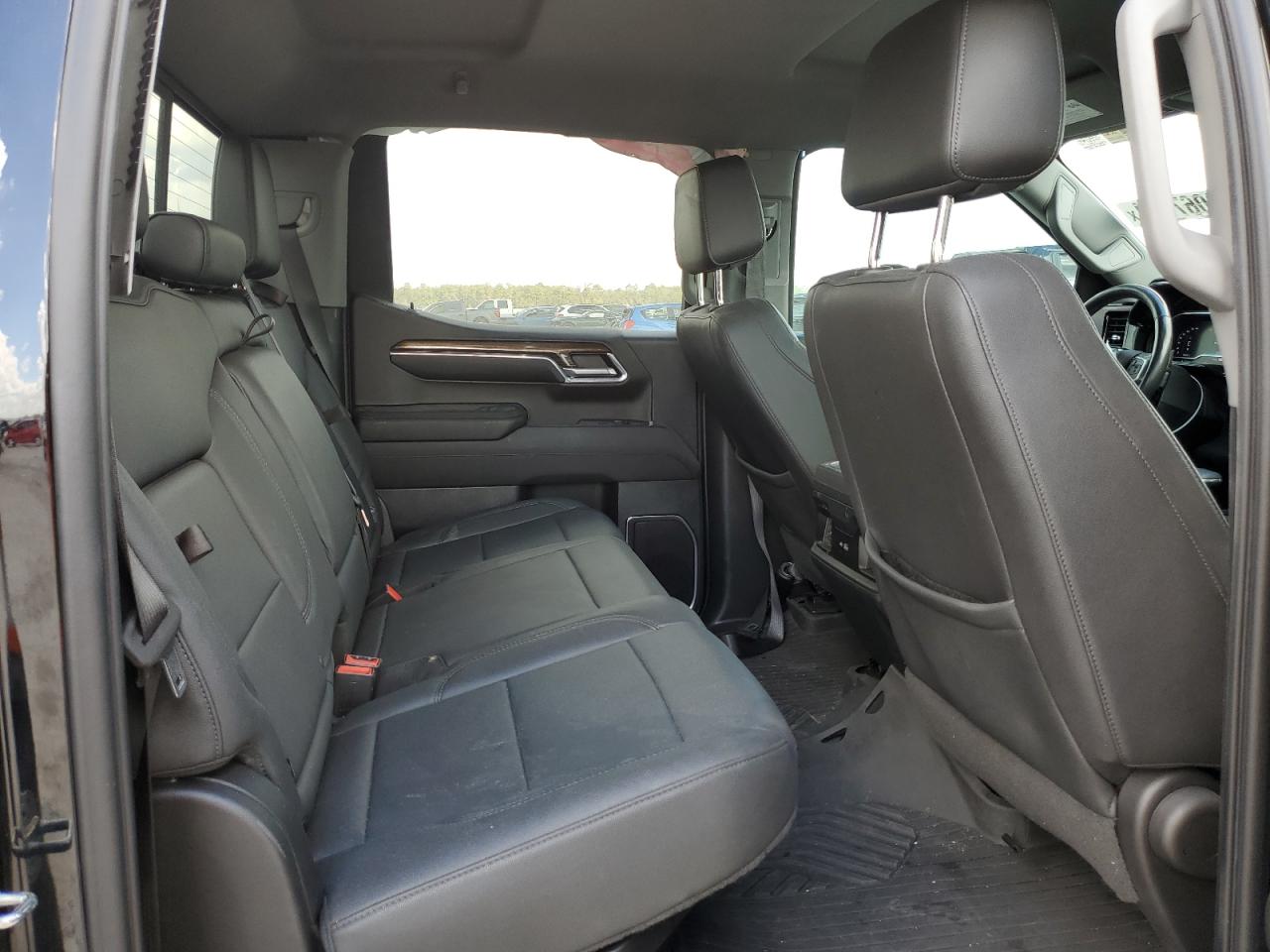 2023 Chevrolet Silverado - Image 10