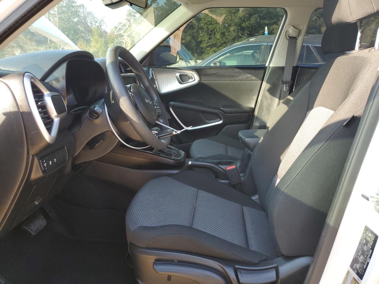 2023 Kia Soul - Image 7