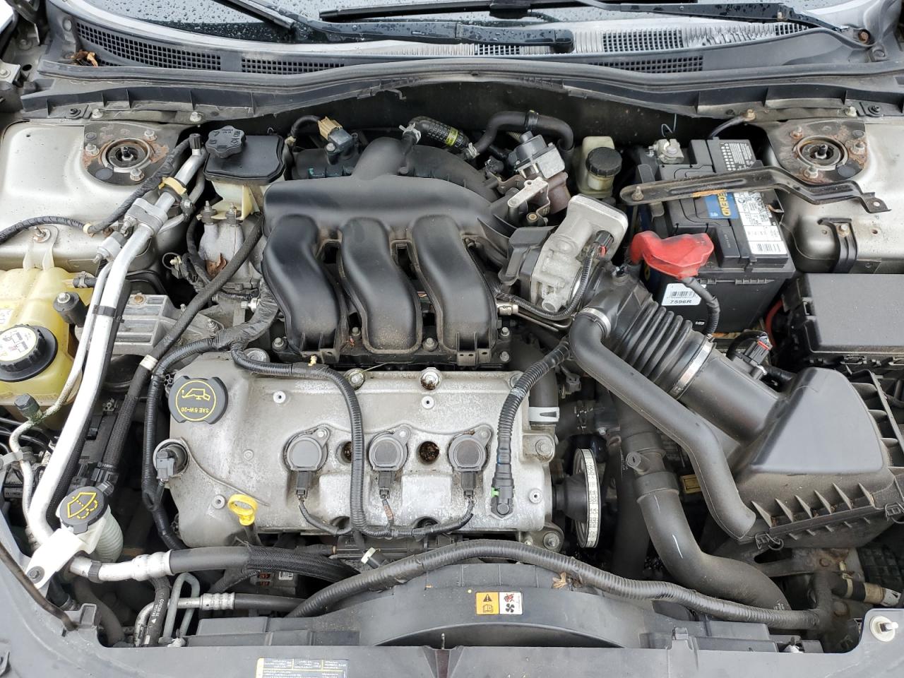 2008 Ford Fusion Se VIN: 3FAHP071X8R242258 Lot: 71867994