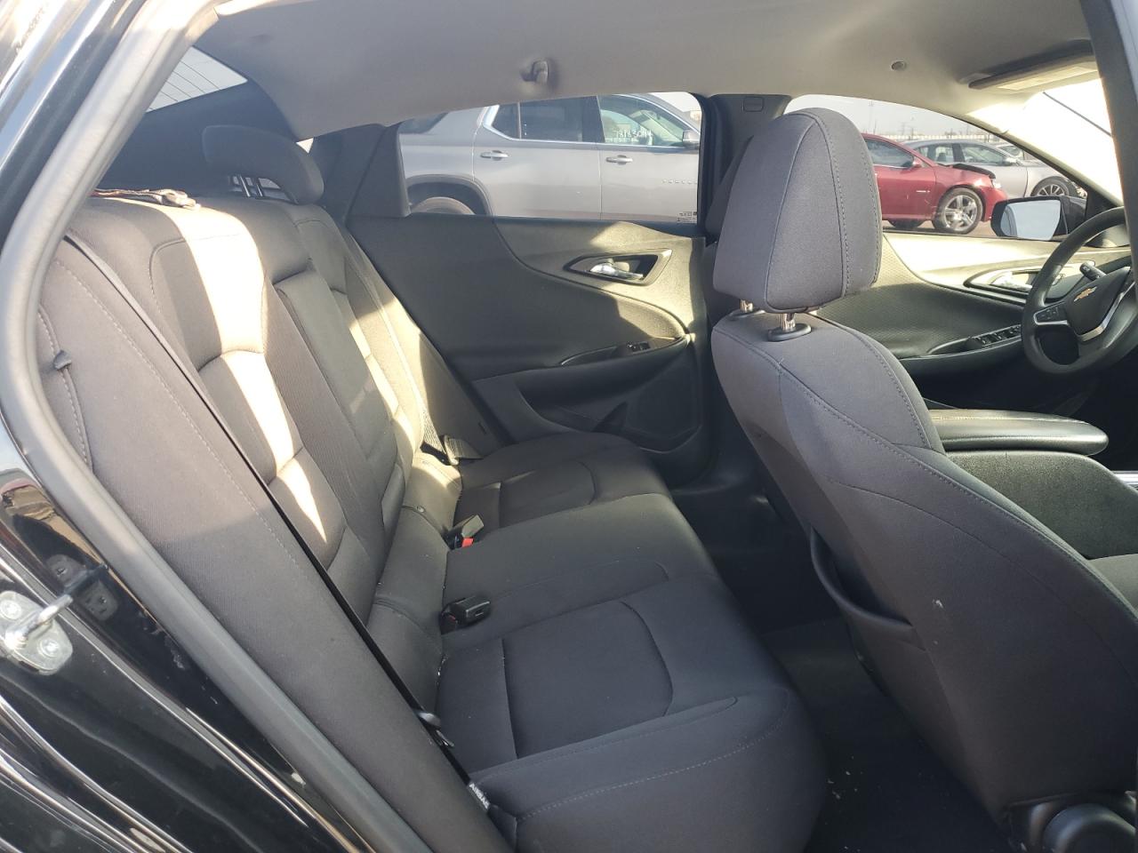 2019 Chevrolet Malibu - Image 10