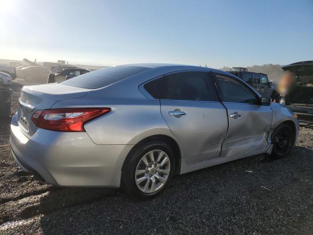  NISSAN ALTIMA 2016 Srebrny