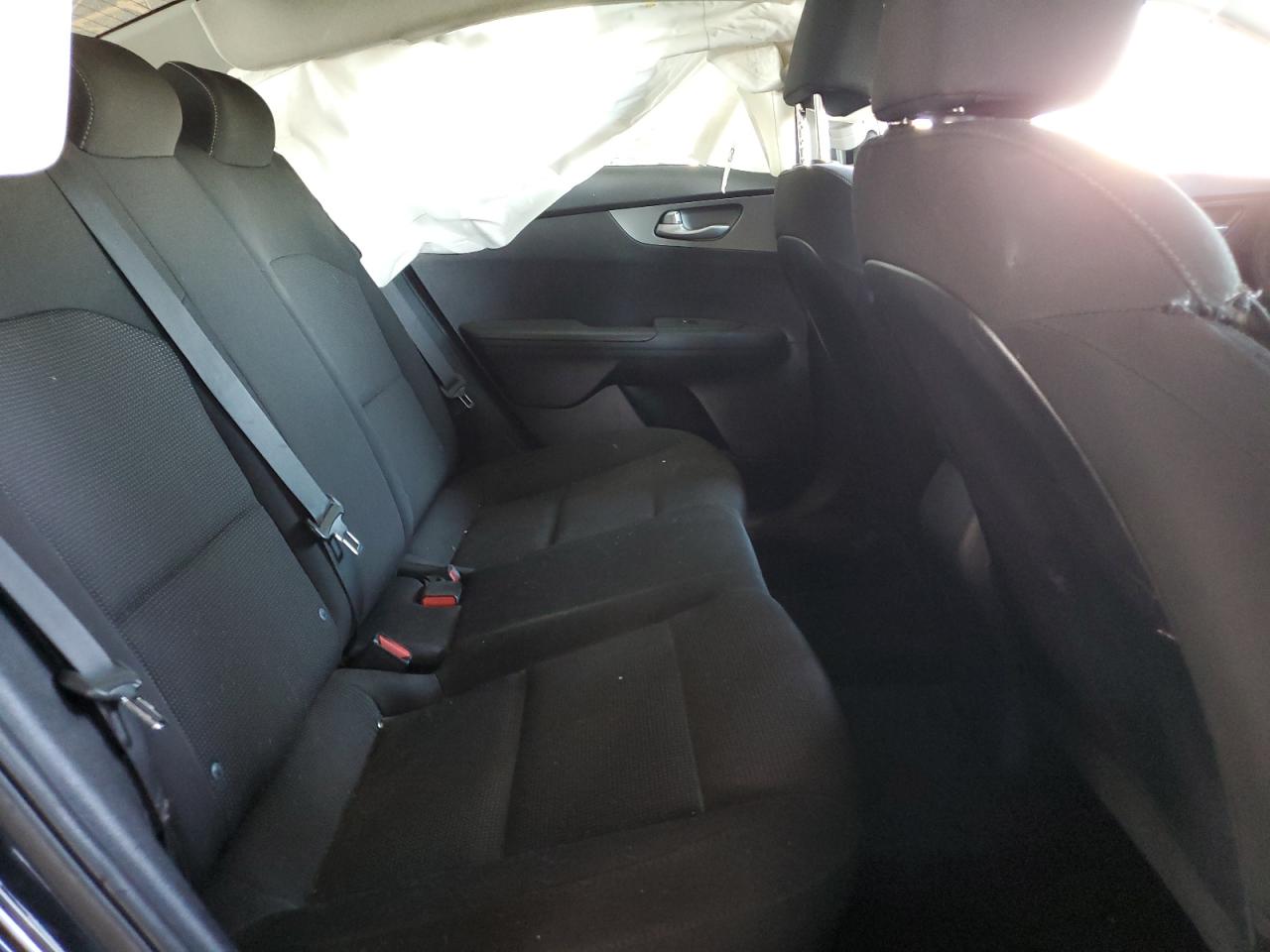 2019 Kia Forte - Image 11