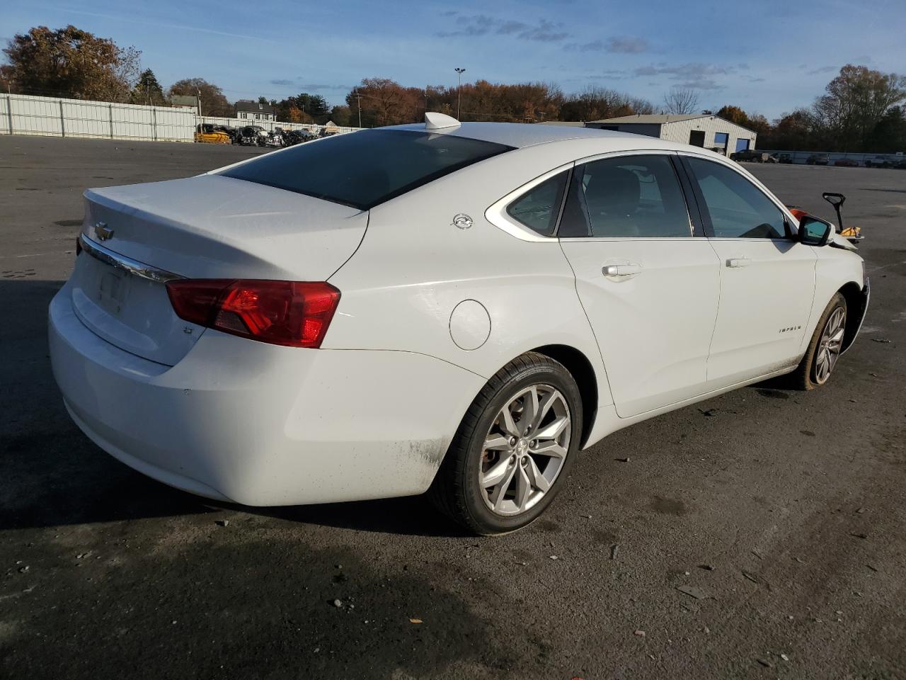 2017 Chevrolet Impala - Image 3