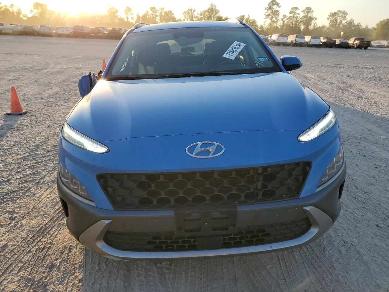 2022 Hyundai Kona Limited VIN: KM8K53A36NU926192 Lot: 77683634