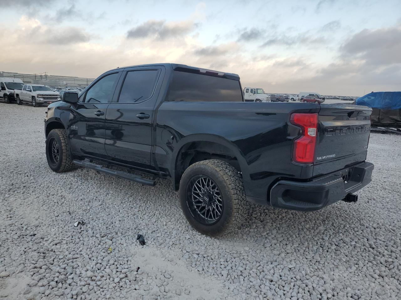 2020 Chevrolet Silverado - Image 2
