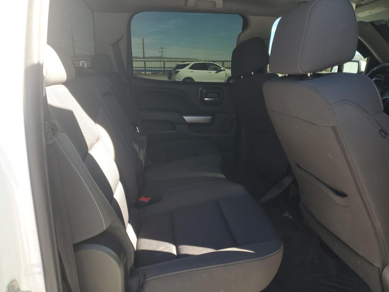 2018 Chevrolet Silverado - Image 10