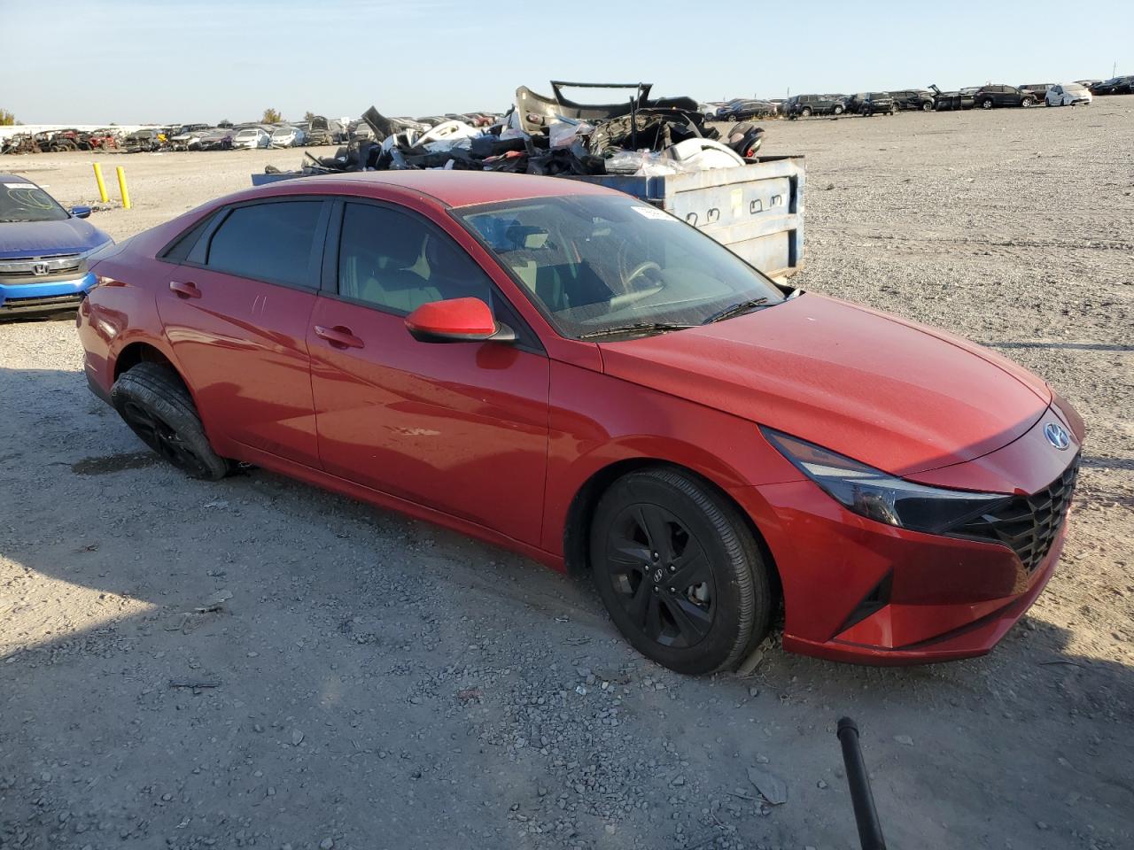 2022 Hyundai Elantra - Image 4