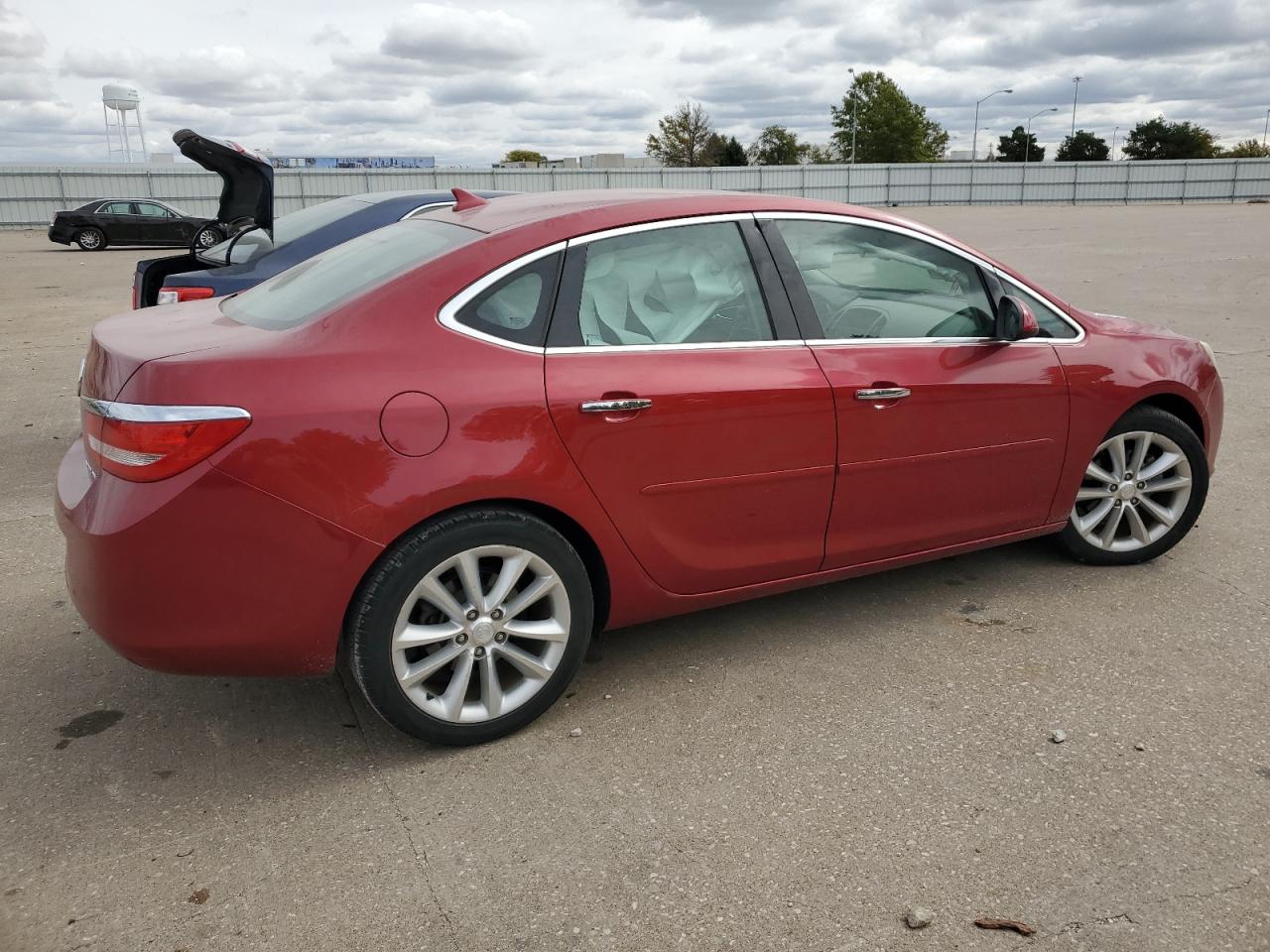 2013 Buick Verano - Image 3