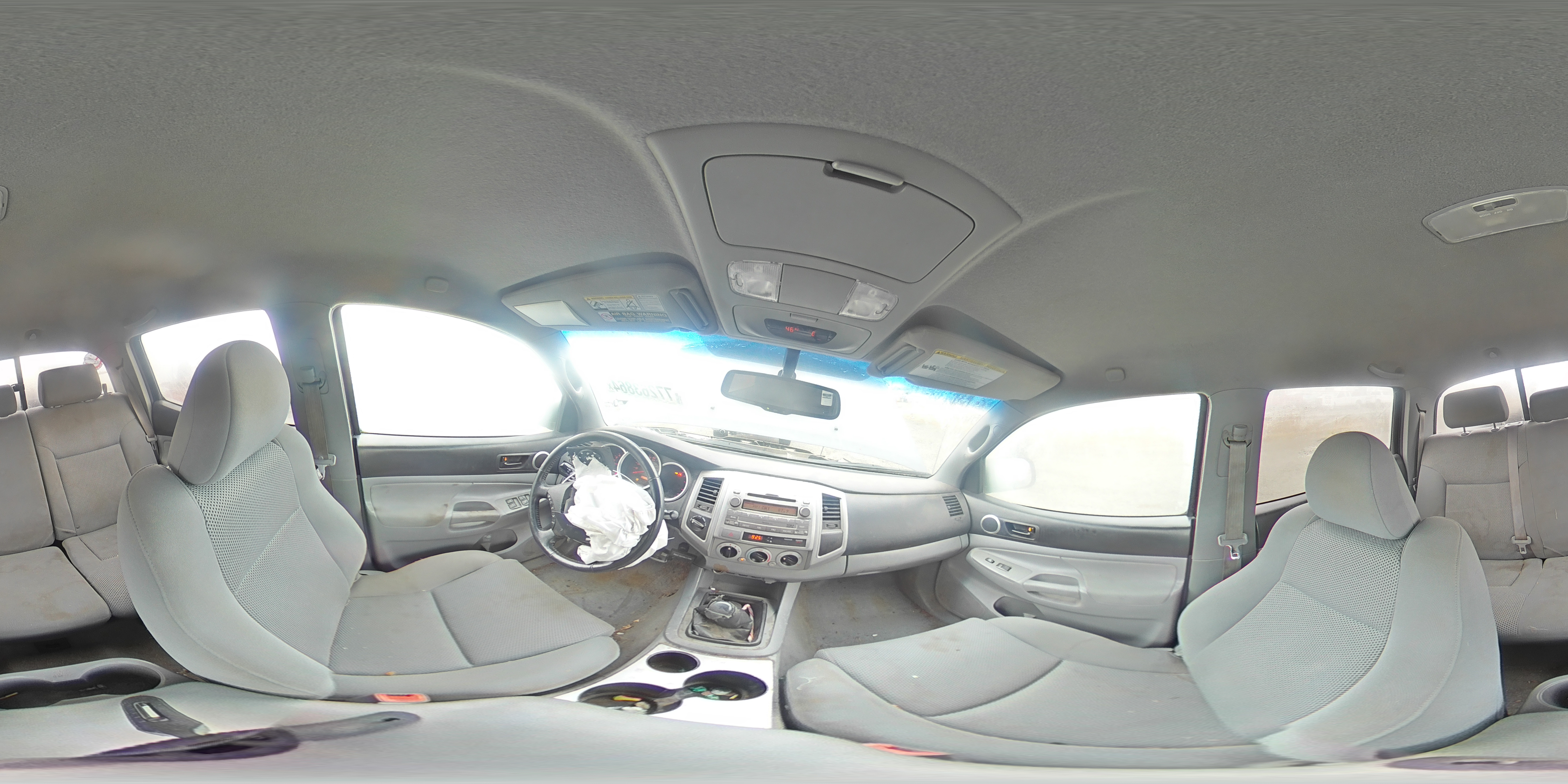 2010 Toyota Tacoma - Image 13