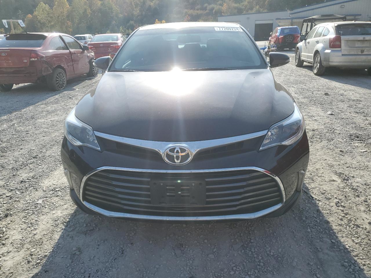 2016 Toyota Avalon - Image 5