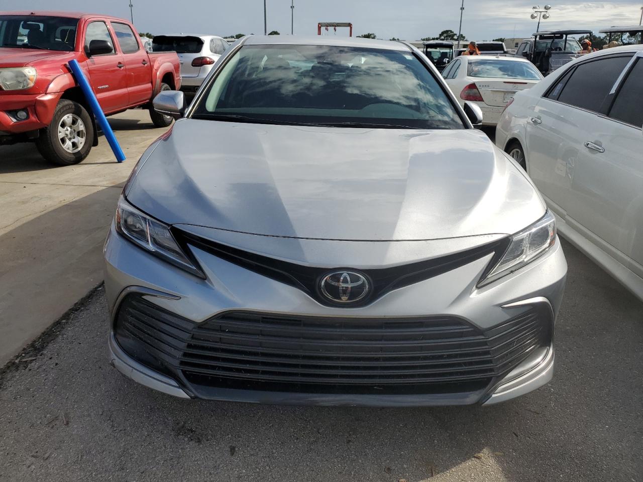 2022 Toyota Camry - Image 5